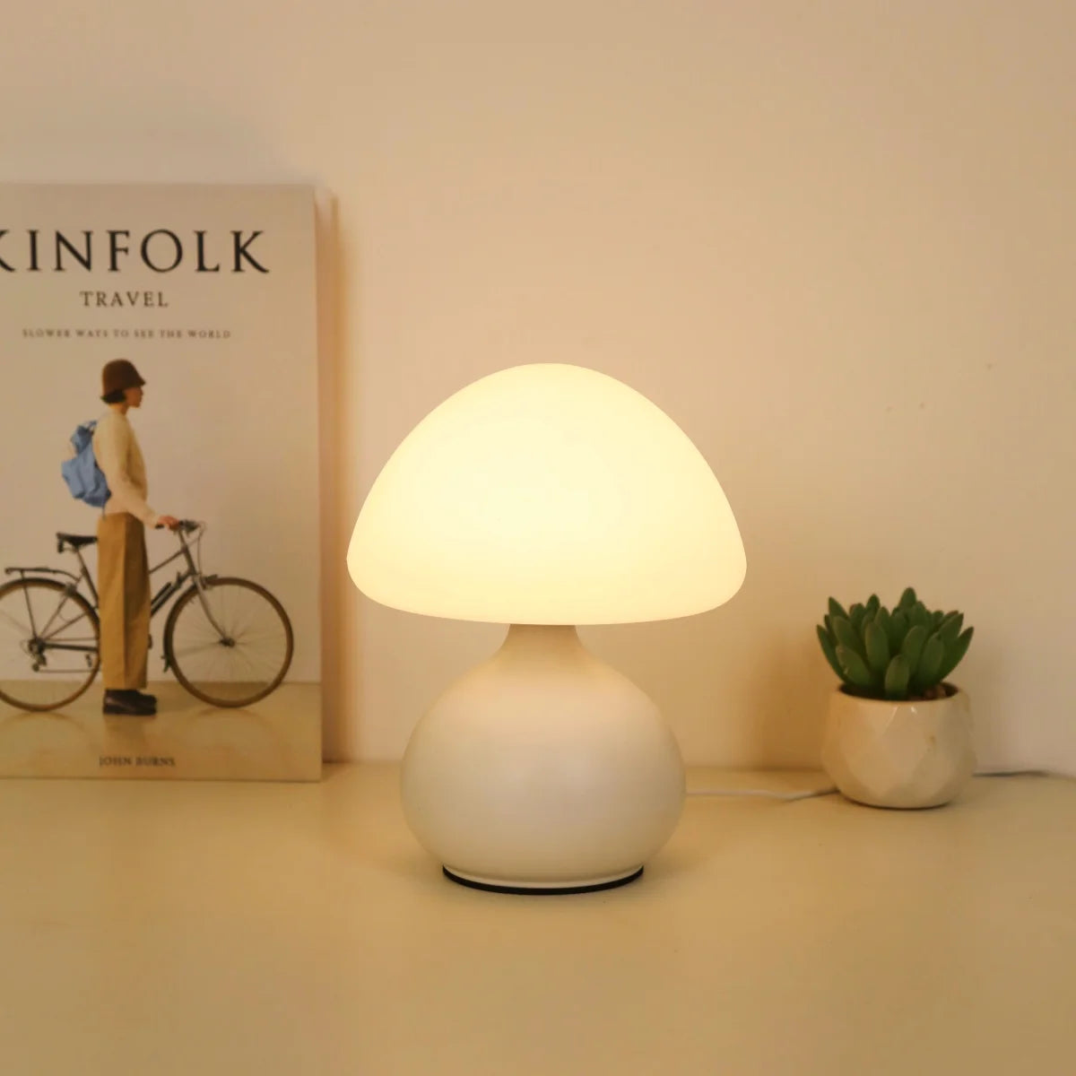 Modern Minimalist Mushroom Lamp