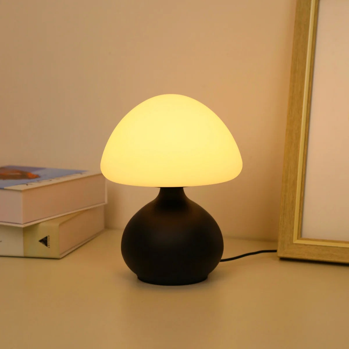 Modern Minimalist Mushroom Lamp